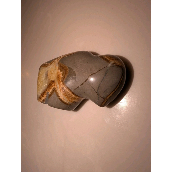 Zuni Fetish Septarian Buffalo Nodule Carving Grey and Brown 1.75" - Picture 7 of 9